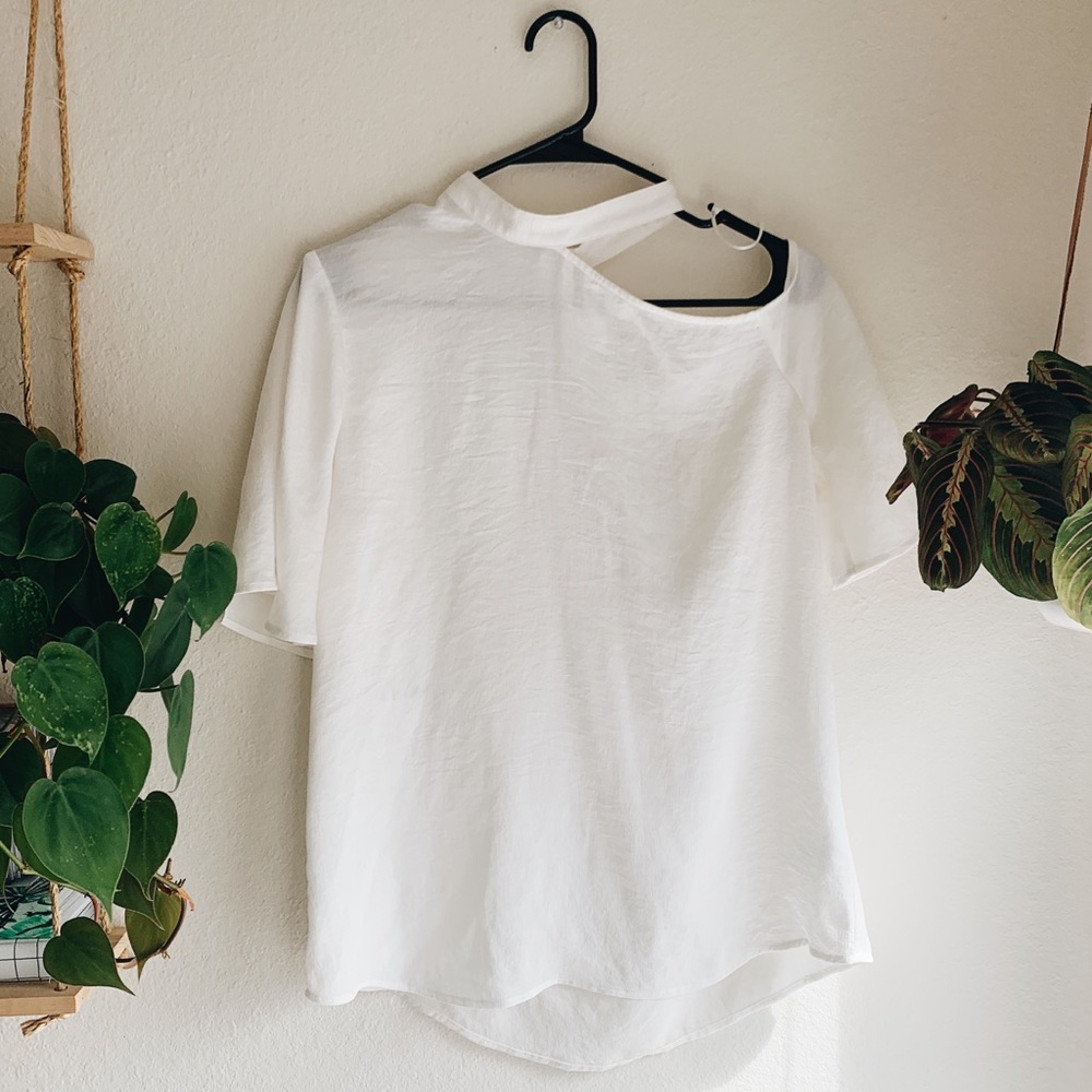 Express ivory white top